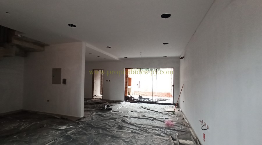 foto_Amplio dúplex a estrenar zona La Fuente Shopping