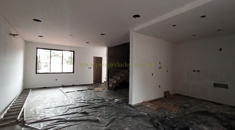 foto_Amplio dúplex a estrenar zona La Fuente Shopping