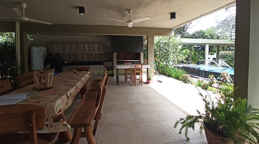 foto_Imponente Residencia en San Bernardino